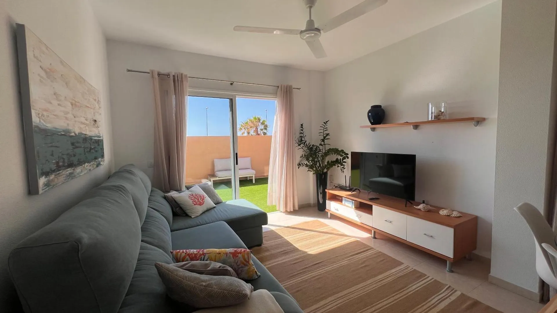 Obsidian Aguamarina Apartment Puertito de Guimar